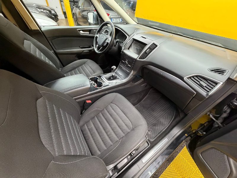 FORD GALAXY III 2.0 TDCI 180CH  TITANIUM 1ere MAIN