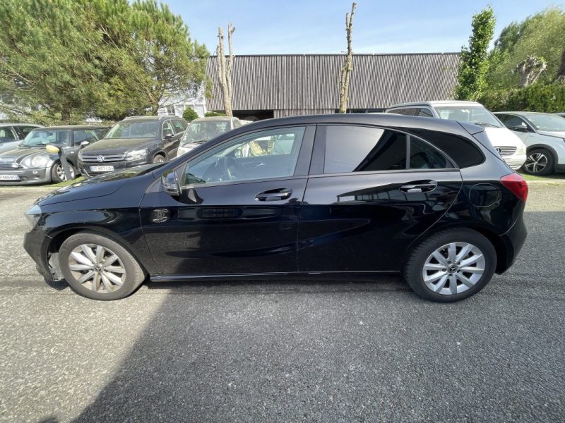 MERCEDES CLASSE A 160 102CH FASCINATION 7G-DCT
