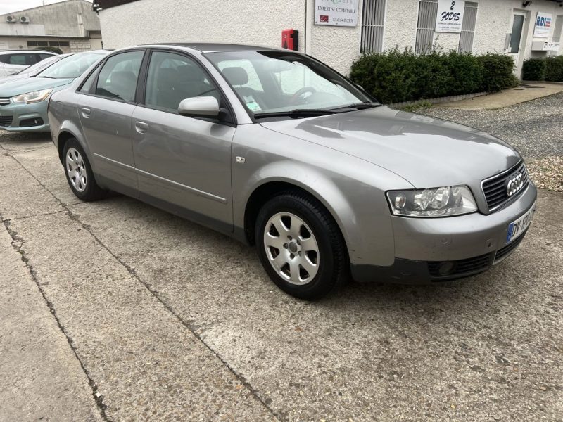 JOLIE AUDI A4 1.9 TDI 130 REFERENCE MULTITRONIC 2004