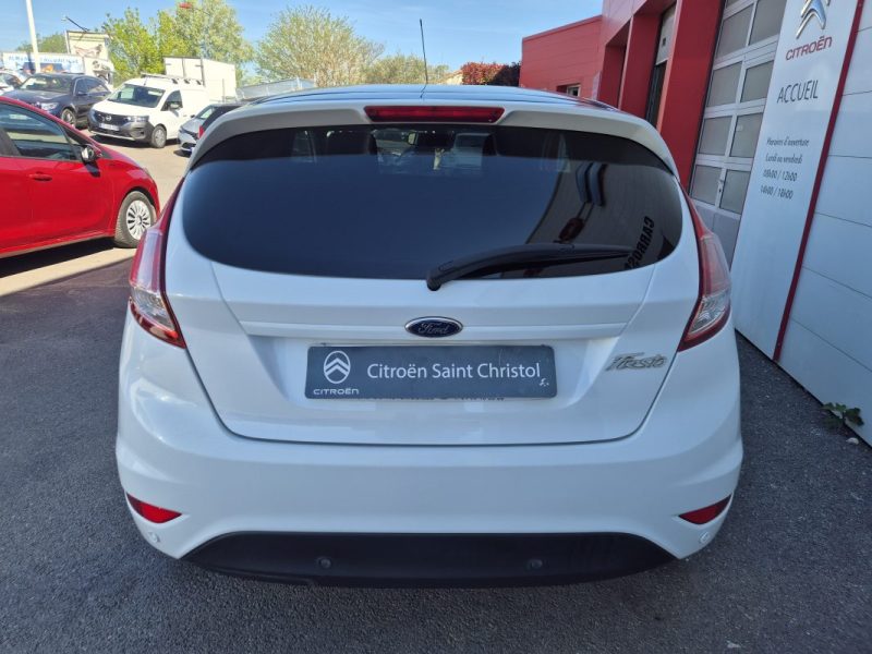 FORD FIESTA 1.25 82 WHITE 2015