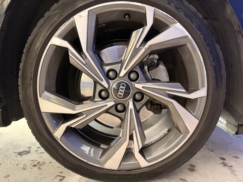 AUDI A3 SPORT BACK - S LINE - 2.0 L TDi - 150 ch - SIEGES CHAUFFANTS - SUIVI AUDI - CARPLAY - 