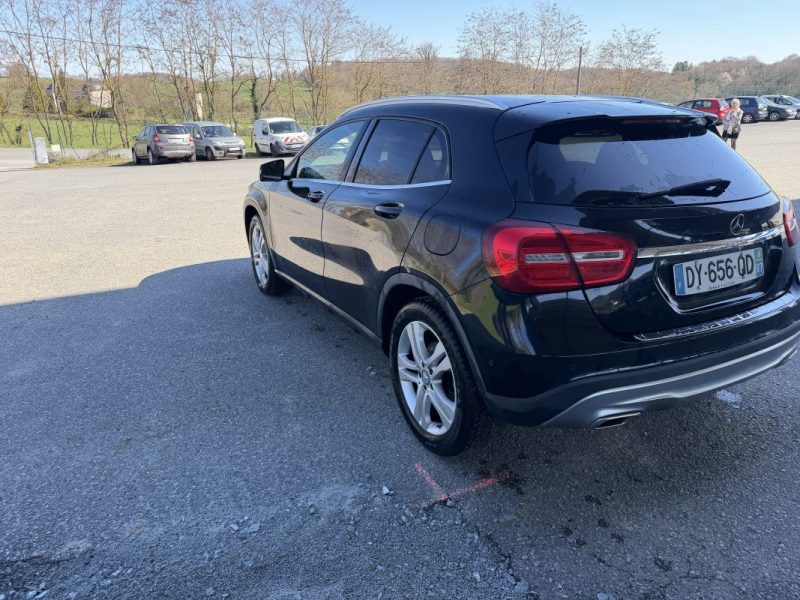 MERCEDES CLASSE GLA 200D 136CH SENSATION  7G-DCT 2015