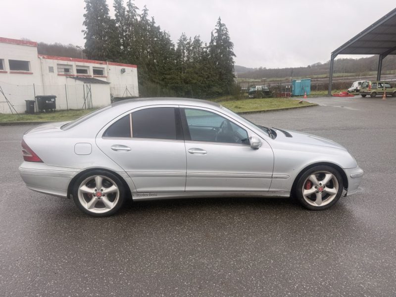 MERCEDES CLASSE C C 320 CDI 2987CM3 224CV  2006