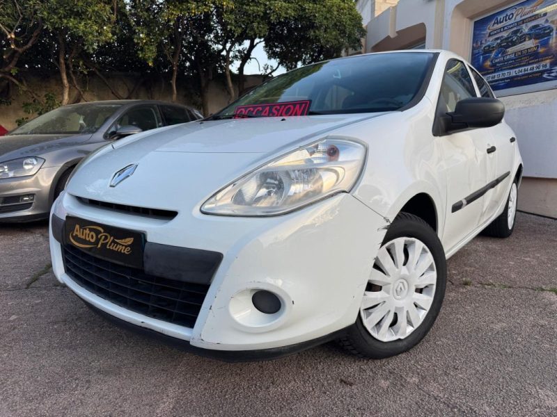 RENAULT CLIO III EXPRESSION CLIM 1.2 16V 2012