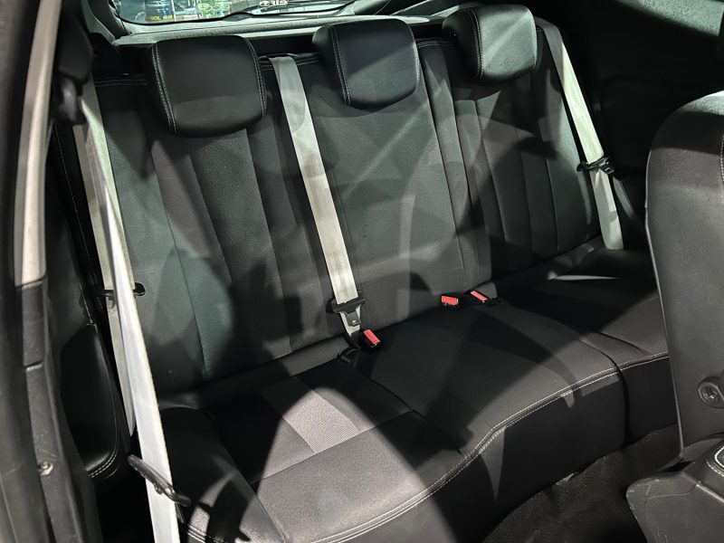 RENAULT MEGANE 3 1.5 DCI 110CH 