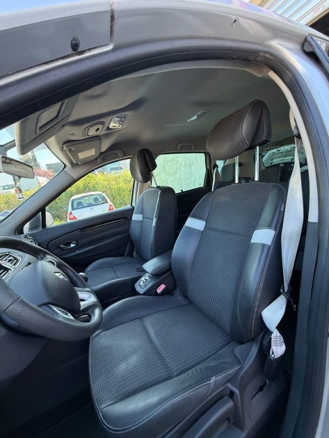 RENAULT SCENICIII  DCI 130 BOSE 2011