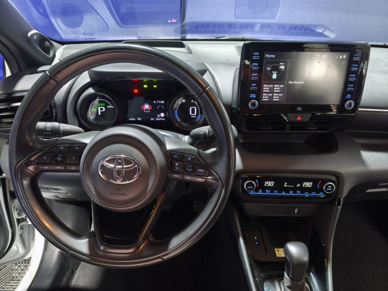 TOYOTA YARIS HYBRIDE 116H COLLECTION TECHNO JBL GARANTIE RELAX