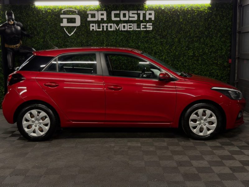 HYUNDAI I20 II PHASE 2 INITIA 1.2 75 Cv 1ERE MAIN / 5 PORTES - GARANTIE 1 AN