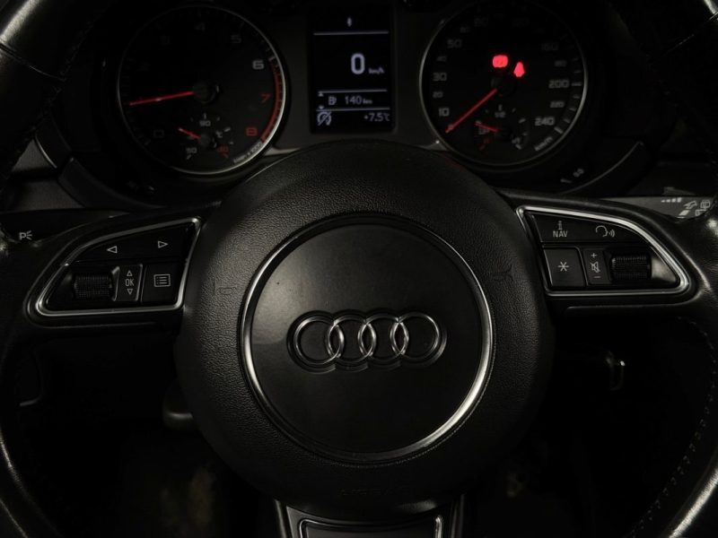 AUDI A1 PHASE 2 II SPORTBACK S-LINE 1.0 TFSI 95 Cv 5 PORTES CRIT AIR 1- GARANTIE 1 AN