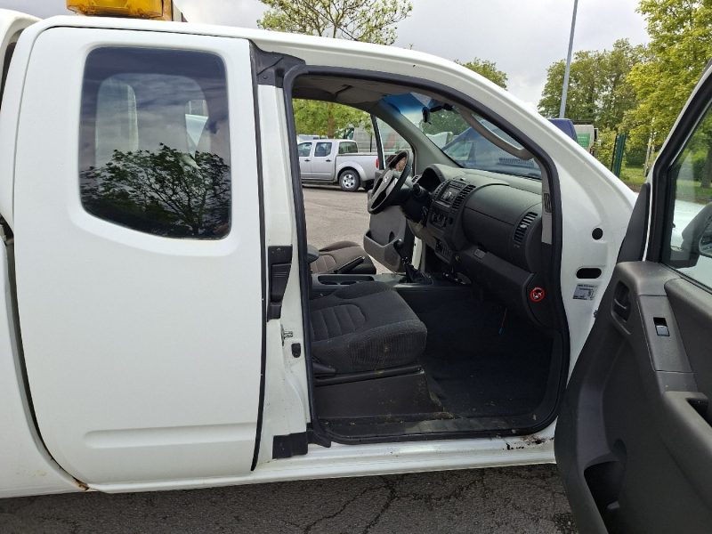 NISSAN NAVARA 2.5 DCI KING CAB 4WD DPF DCI 2008 122500kms