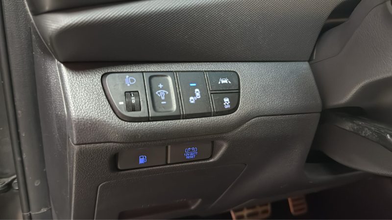 HYUNDAI IONIQ BERLINE HYBRIDE 141cv EXECUTIVE TOUTES OPTIONS/1 ERE MAIN/TVA RECUPERABLE
