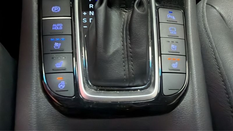 HYUNDAI IONIQ BERLINE HYBRIDE 141cv EXECUTIVE TOUTES OPTIONS/1 ERE MAIN/TVA RECUPERABLE