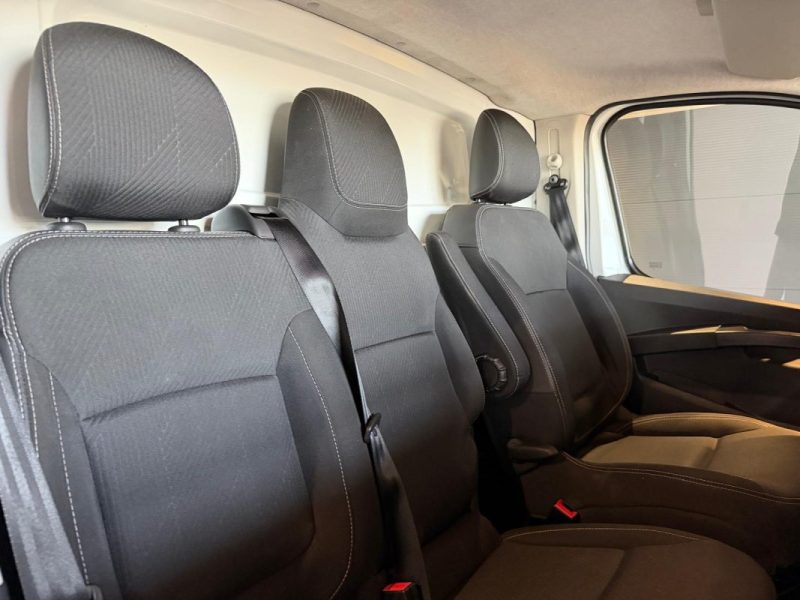 RENAULT TRAFIC L1H1 2.0 BLUE DCI 130 GRAND CONFORT / GALERIE / ECHELLE / PRIX HT 