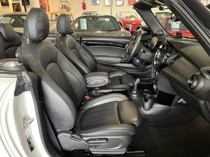 MINI  III CABRIOLET COOPER 136CH EDITION PREMIUM PLUS BVA7 2023