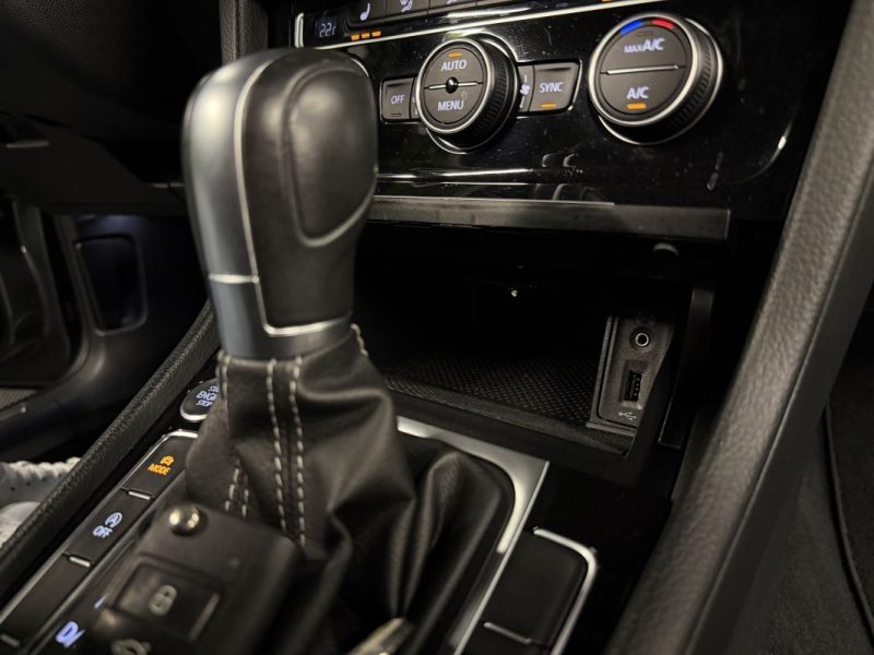VOLKSWAGEN GOLF 7 VII PHASE 2 CARAT EXCLUSIVE R-LINE / TFSI 150 Cv FULL OPTIONS - GARANTIE 1 AN