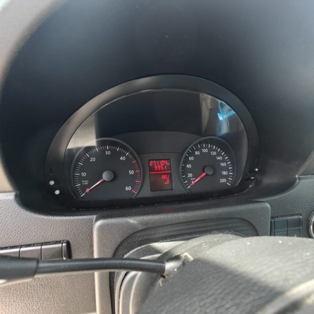 VOLKSWAGEN CRAFTER  DEPANNEUSE PLATEAU 5M30  2.5 TDI (163CH) DEPANNEUSE PLATEAU 5M30  2.5 TDI (163CH) 2011
