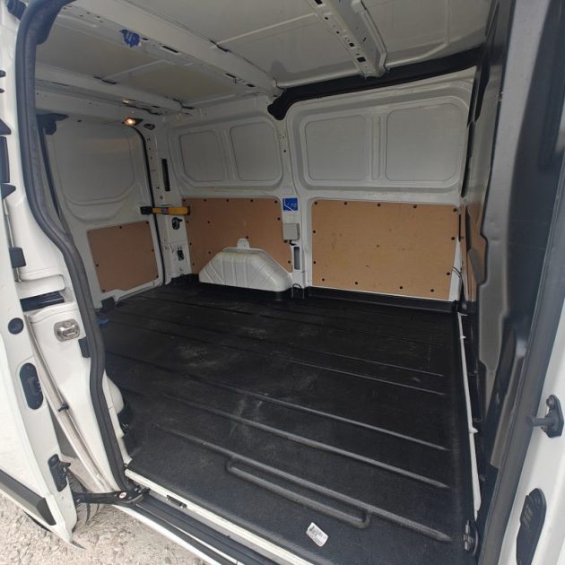 FORD CUSTOM L1H1 2.0 ECOBLUE 130 HYBRID TREND BUSINESS TRANSIT C 300 L1H1 2.0 ECOBLUE 130 HYBRID TREND BUSINESS 2021