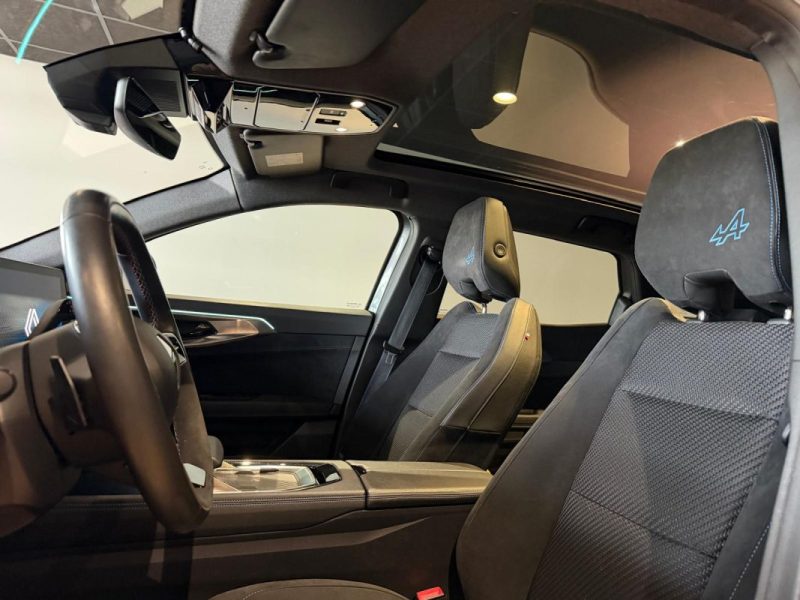 RENAULT AUSTRAL ICONIC ESPRIT ALPINE E-TECH 200 / 4CONTROL / LED MATRIX / TOIT PANO / HARMAN KARDON  2023