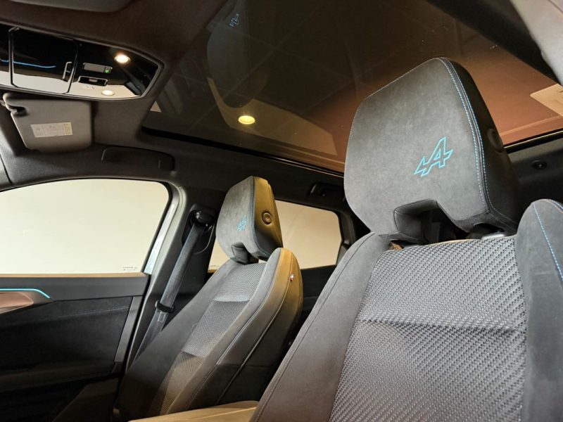 RENAULT AUSTRAL ICONIC ESPRIT ALPINE E-TECH 200 / 4CONTROL / LED MATRIX / TOIT PANO / HARMAN KARDON 