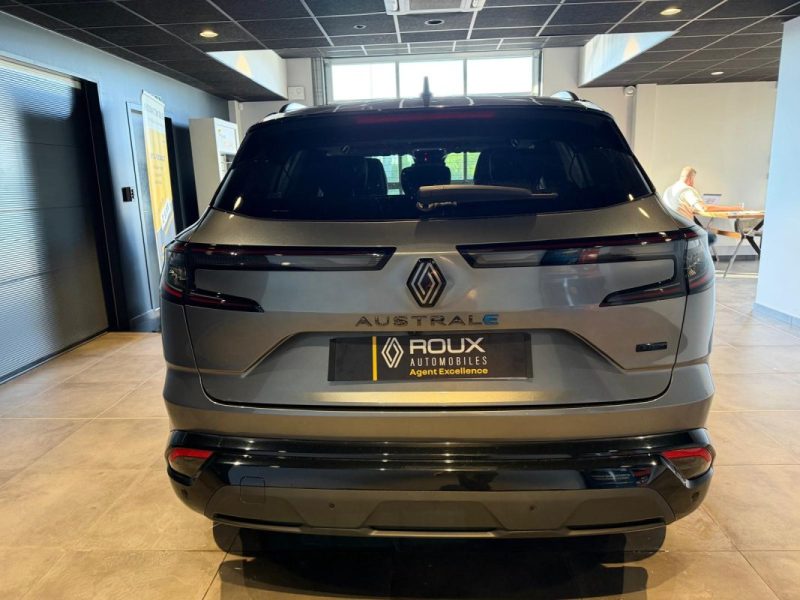 RENAULT AUSTRAL ICONIC ESPRIT ALPINE E-TECH 200 / 4CONTROL / LED MATRIX / TOIT PANO / HARMAN KARDON 