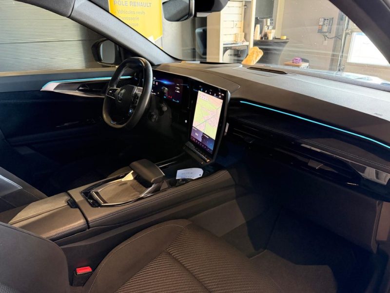 RENAULT AUSTRAL ICONIC ESPRIT ALPINE E-TECH 200 / 4CONTROL / LED MATRIX / TOIT PANO / HARMAN KARDON 