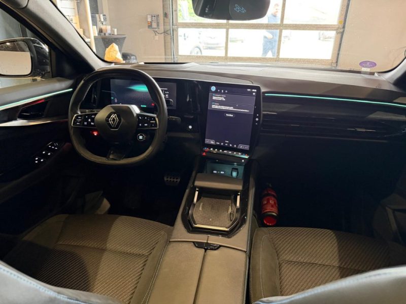 RENAULT AUSTRAL ICONIC ESPRIT ALPINE E-TECH 200 / 4CONTROL / LED MATRIX / TOIT PANO / HARMAN KARDON  2023