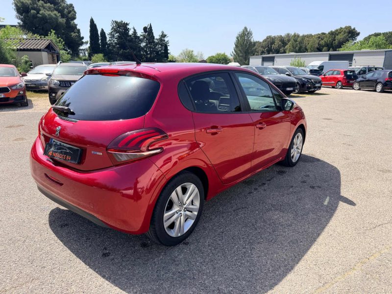 PEUGEOT 208 1.2L 82CH STYLE 5P 124MKM