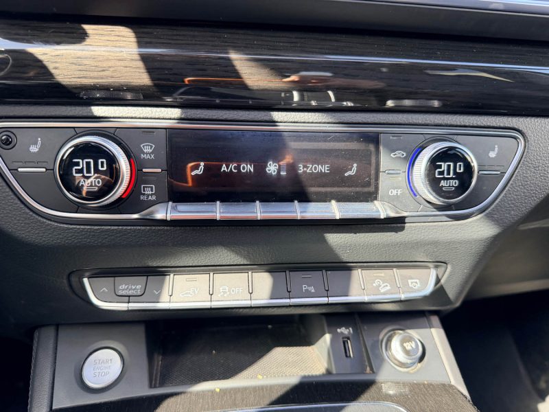AUDI Q5 50 TFSI E 299CH AVUS QUATTRO S TRONIC 7 142MKM