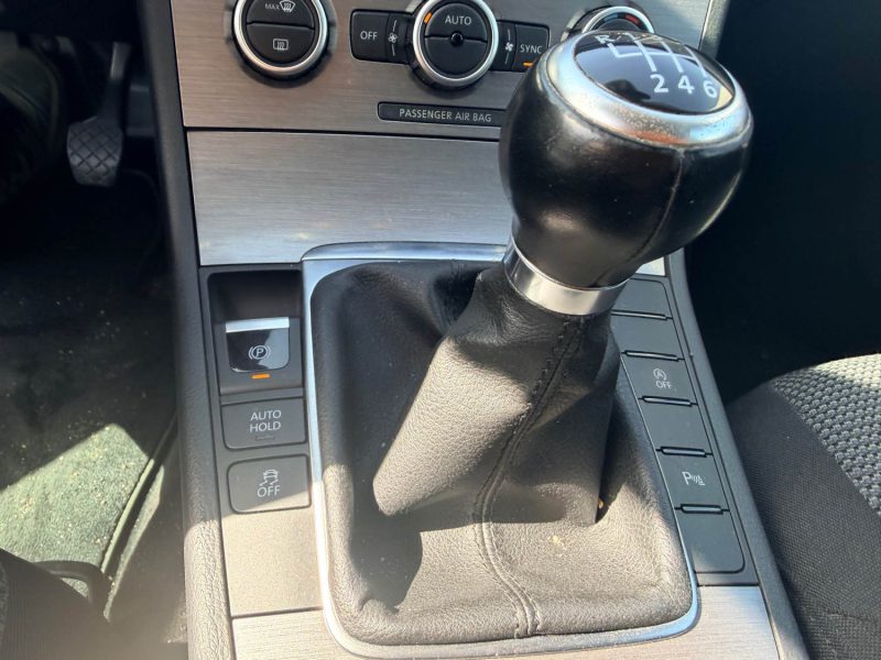 VOLKSWAGEN PASSAT SW 2.0 TDI 140 EMBASSY BLUEMOTION TECHNOLOGY 256MKM