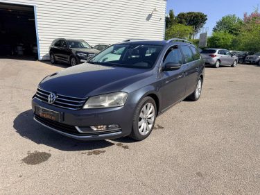 VOLKSWAGEN PASSAT SW 2.0 TDI 140 EMBASSY BLUEMOTION TECHNOLOGY 256MKM