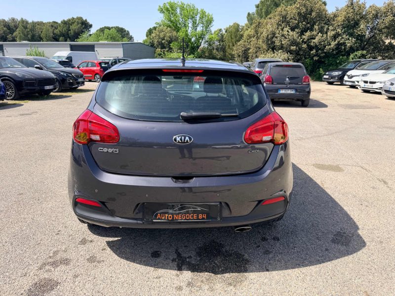 KIA CEE-D 1.6 CRDI 110 STYLE 209MKM