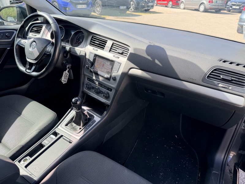 VOLKSWAGEN GOLF VII 1.6 TDI 110CH BLUEMOTION TECHNOLOGY FAP CONFORTLINE 249MKM