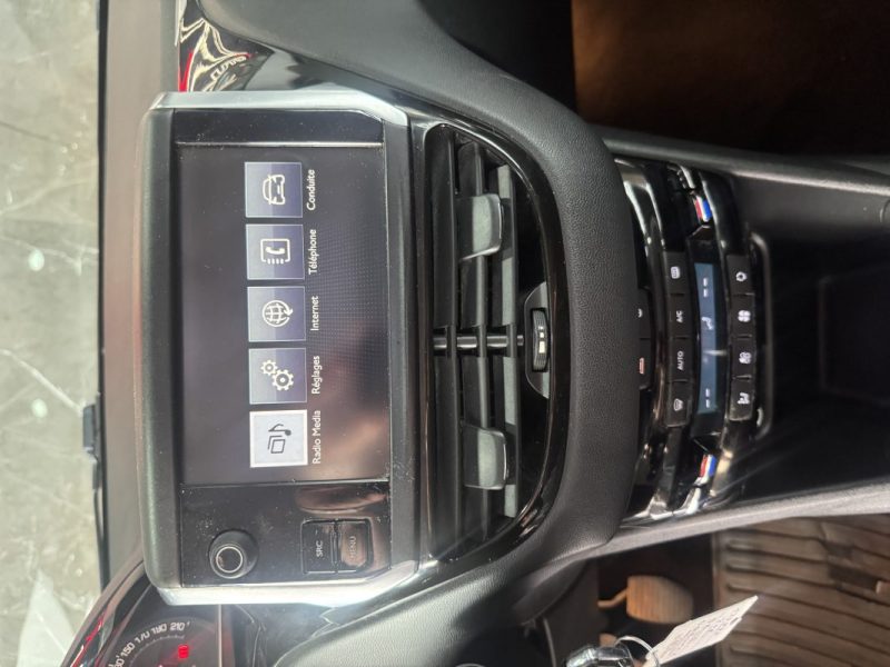 PEUGEOT 208 1.6 E-HDI FAP ALLURE 4CV 3P 2015