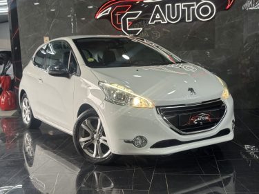 PEUGEOT 208 1.6 E-HDI FAP ALLURE 4CV 3P 2015