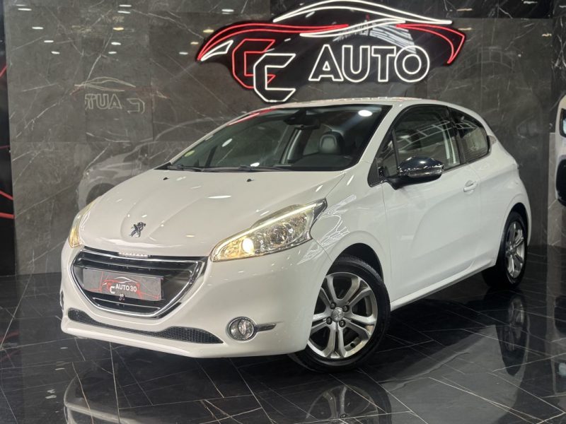PEUGEOT 208 1.6 E-HDI FAP ALLURE 4CV 3P 2015