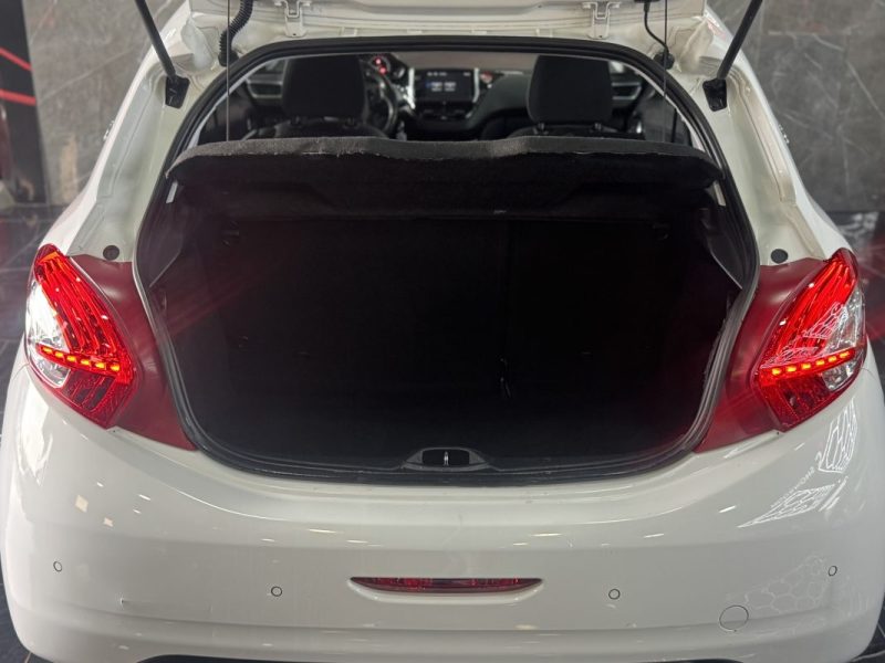 PEUGEOT 208 1.6 E-HDI FAP ALLURE 4CV 3P 2015