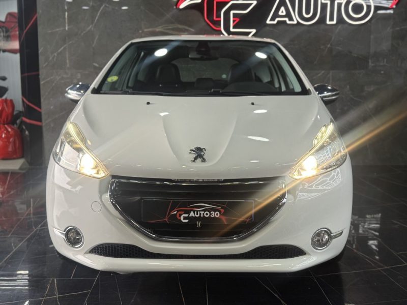 PEUGEOT 208 1.6 E-HDI FAP ALLURE 4CV 3P 2015
