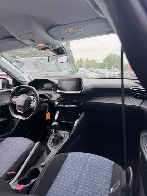PEUGEOT 208  1.5 BLUEHDI 100cv / 5 PLACES / 1 ERE MAIN 