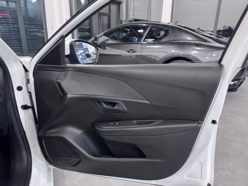 PEUGEOT 208 II 1.5 BLUEHDI 100cv 1 ERE MAIN / TVA RECUPERABLE