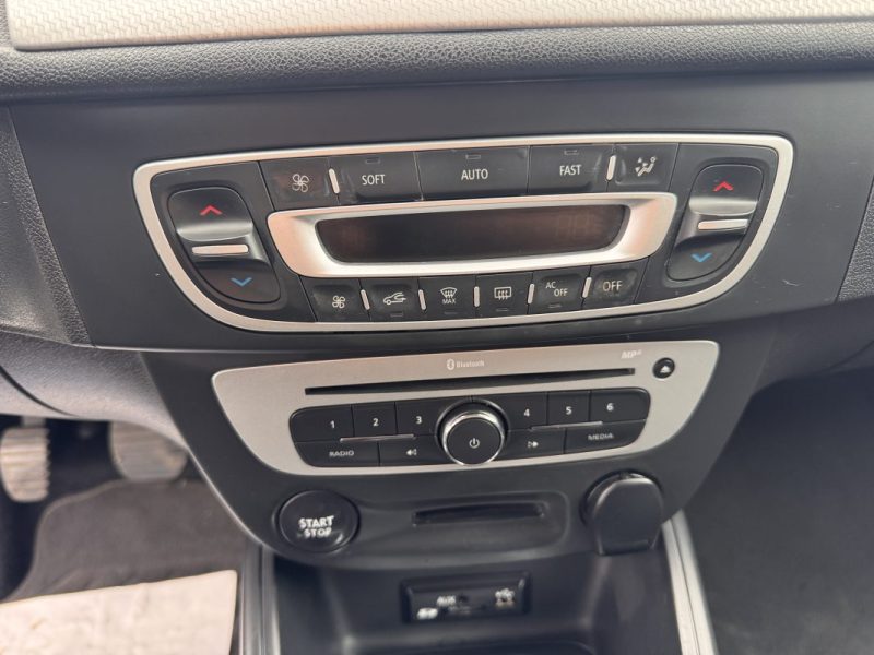 RENAULT MEGANE III TCE 115CH ENERGY LIFE 