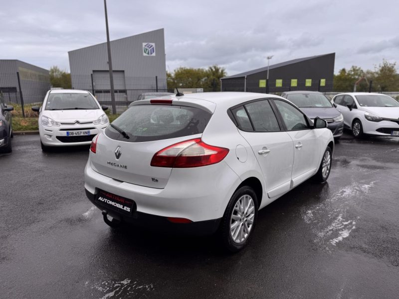 RENAULT MEGANE III TCE 115CH ENERGY LIFE 
