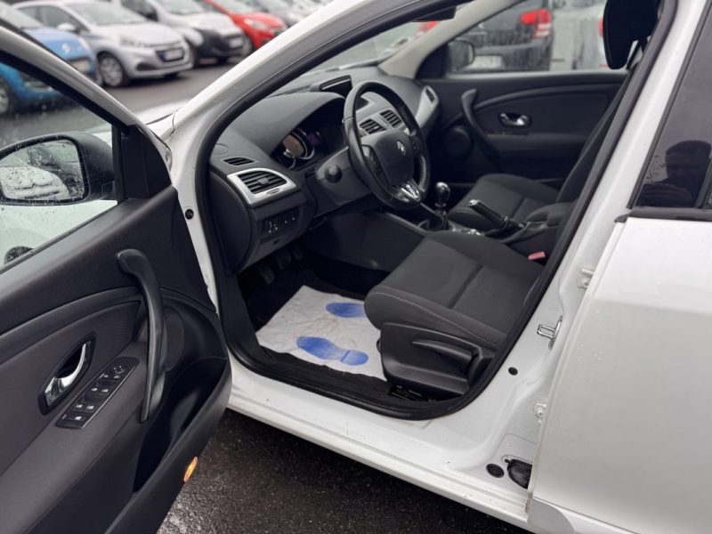 RENAULT MEGANE III TCE 115CH ENERGY LIFE 