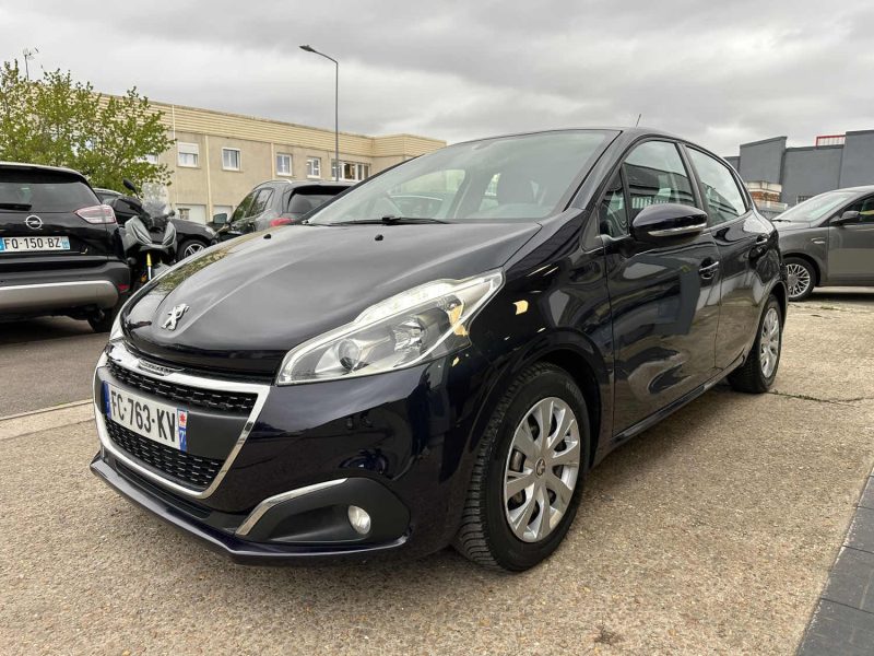 PEUGEOT 208 1.5 BLUEHDI 100CH TECH EDITION BVM6 5P 2018