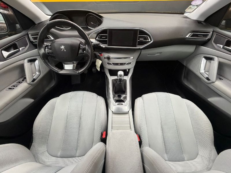 PEUGEOT 308 II 1.6 THP 155CH ALLURE 