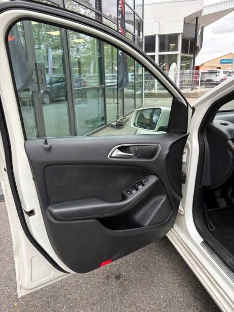 MERCEDES CLASSE B 160 CDI   2016