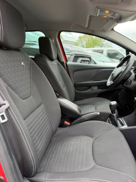 Renault Clio IV Édition Limited Essence – Distribution neuve, Révisée, Garantie 12 mois