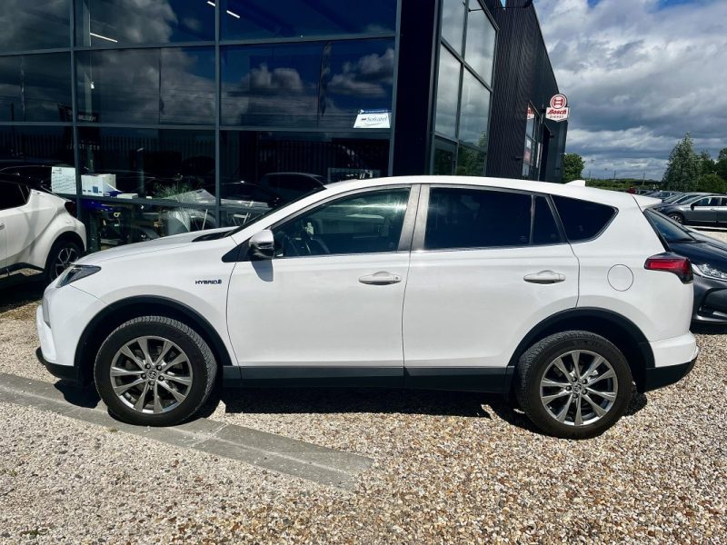 TOYOTA RAV4 197 HYBRIDE LOUNGE 2WD CVT 2018