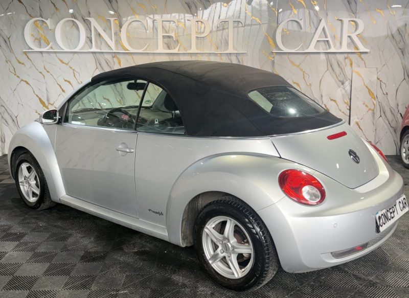 VOLKSWAGEN NEW BEETLE 1.6 1.6 2010 - 64 200Kms - Premier Main - Distrib ok - Suivit VOLKSWAGEN