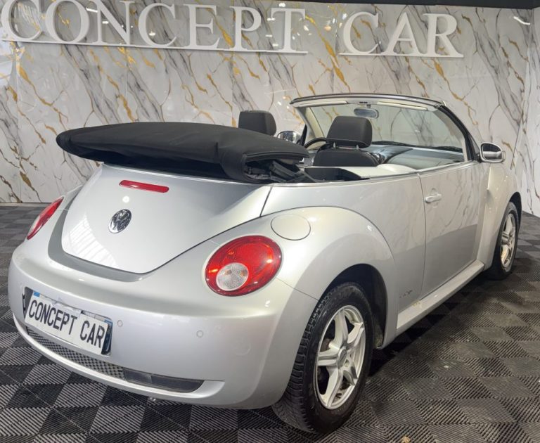 VOLKSWAGEN NEW BEETLE 1.6 1.6 2010 - 83 025Kms - Premier Main - Distrib ok - Suivit VOLKSWAGEN