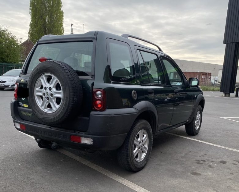 LANDROVER FREELANDER 2 LITRES 112 CV  BOITE AUTO 2002